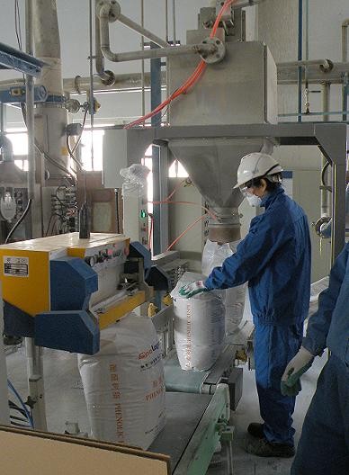 化工灌裝機,200L灌裝機,涂料油漆灌裝機,潤滑油灌裝機