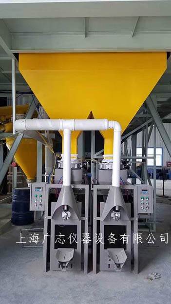 化工灌裝機,200L灌裝機,涂料油漆灌裝機,潤滑油灌裝機