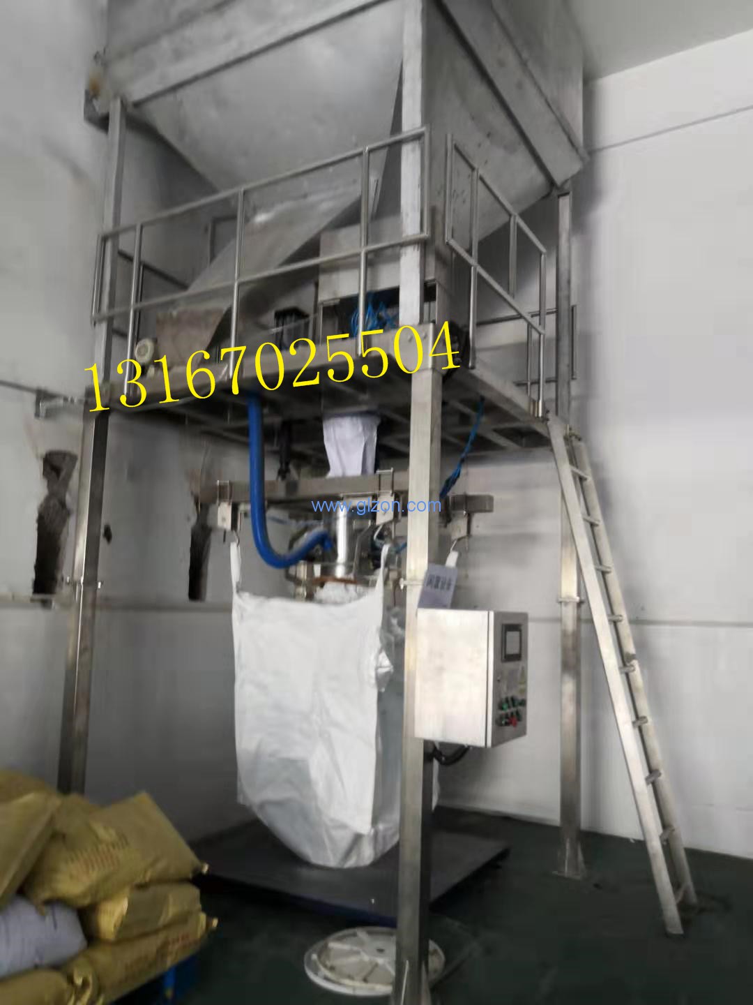 化工灌裝機,200L灌裝機,涂料油漆灌裝機,潤滑油灌裝機