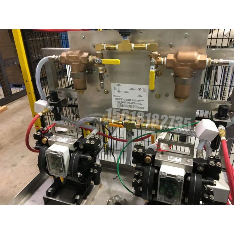 pазливоЧнaЯ мaшинa,Оборудование для налива,фасовки жидких,Автоматическая линия налива